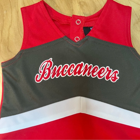 NFL Tampa Bay Bucs Cheer Dress Toddler 2 - Picture 4 of 7